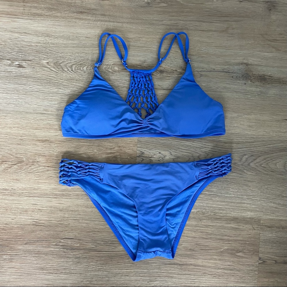 Blue bikini set